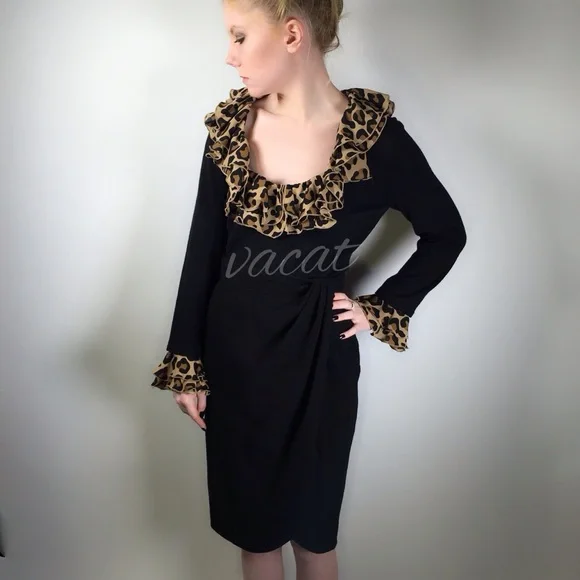 Tory Burch Black V-Neck Sweater with Leopard Print Trim - Picture 2 of 4